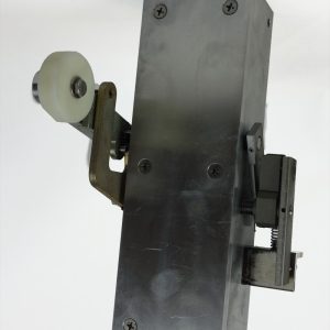 Viola Interlock Swing Door D-1290RH : For SPPE with Stationary Cam.: Standing at the landing and looking into the car. If interlock is on the Right, it is a RH interlock.: Does not include keeper. Drawing B-1082.3 or B-1082.5